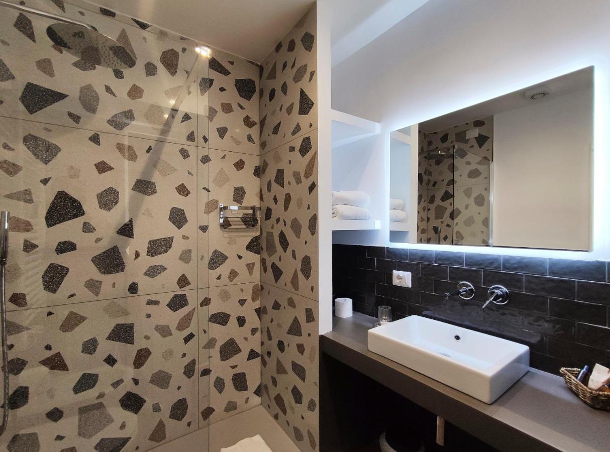 Visconti Suites By Fna Hospitality Roma ภายนอก รูปภาพ